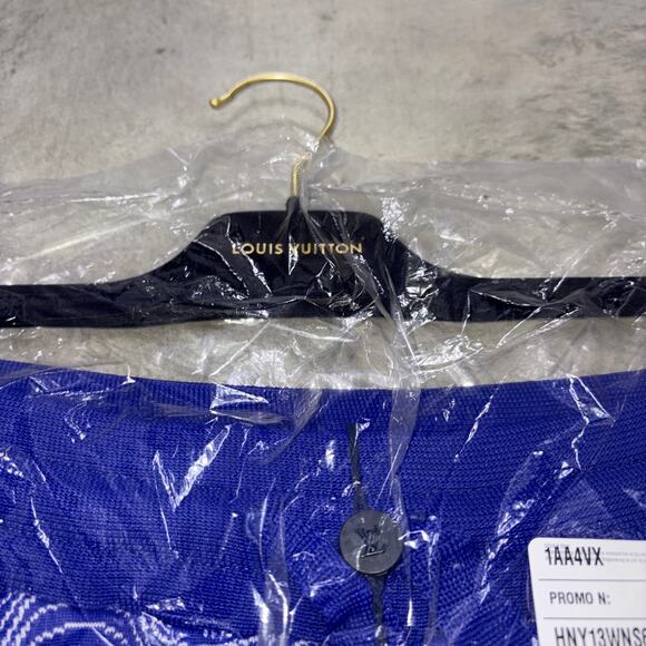 Louis Vuitton 2022 Blue Graphic Print Damier Jogger Short L Made in ITALY NEW - Picture 7 of 13